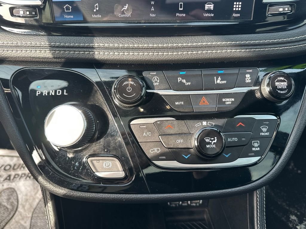 2025 Chrysler Pacifica Limited