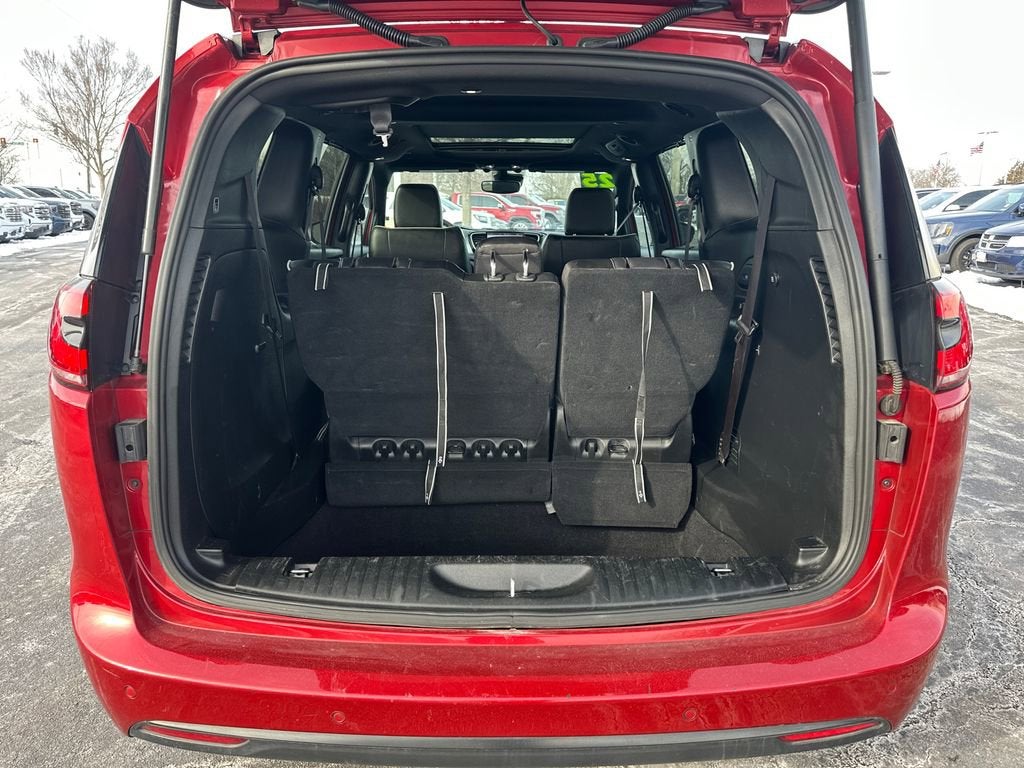 2025 Chrysler Pacifica Limited