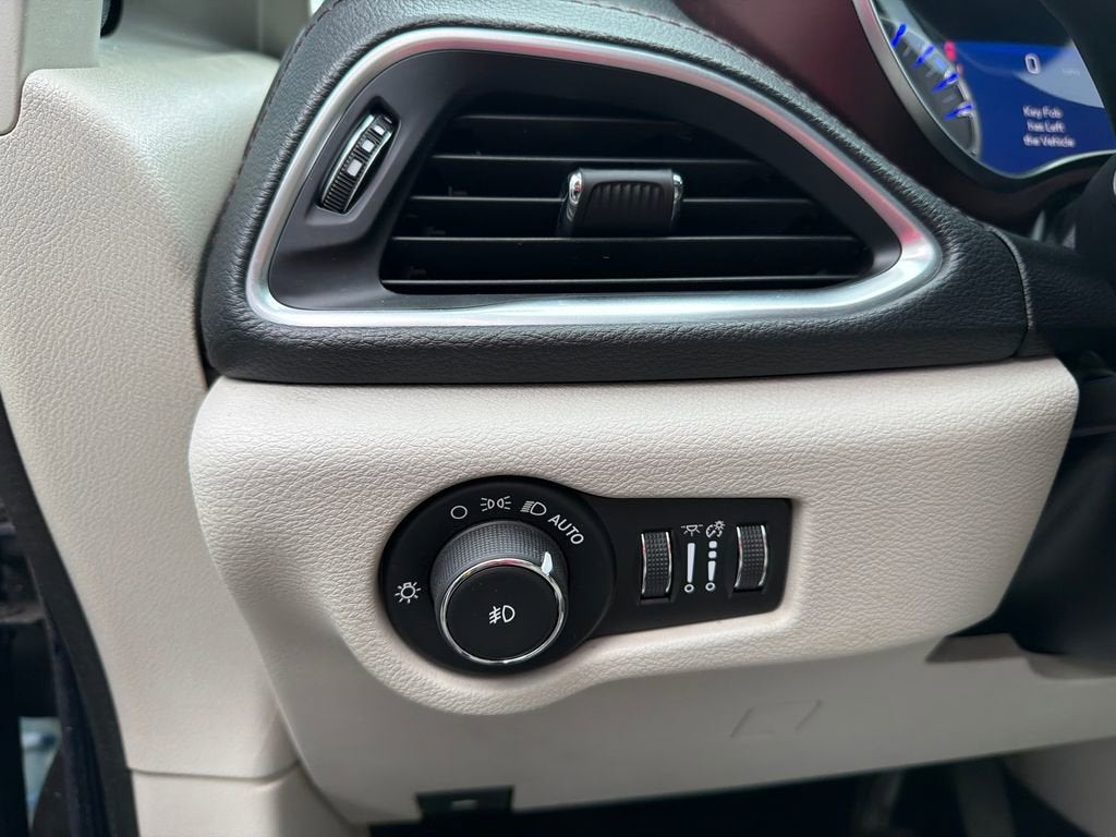 2020 Chrysler Pacifica Limited