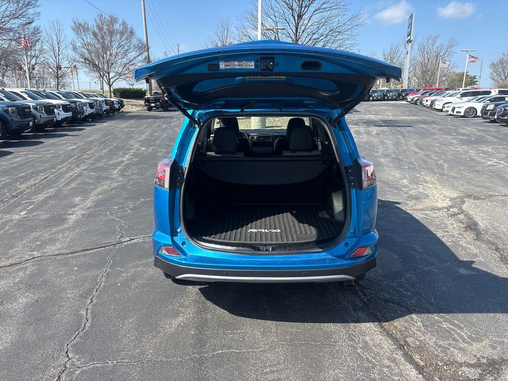 2017 Toyota RAV4 Limited