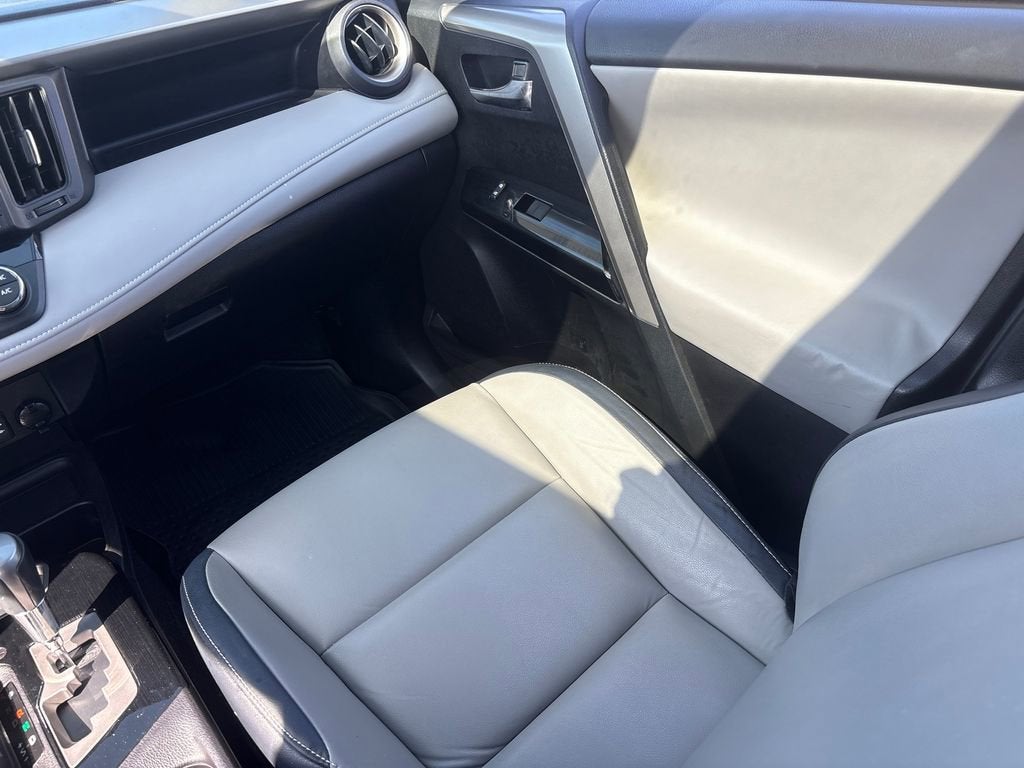 2017 Toyota RAV4 Limited