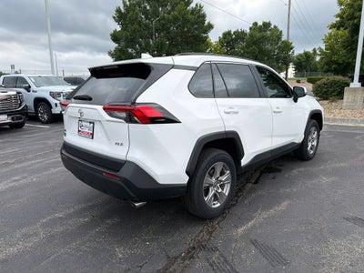 2025 Toyota RAV4 XLE