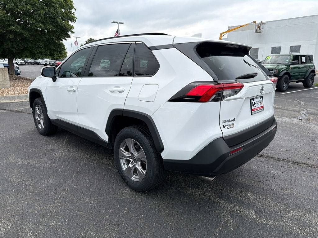 2025 Toyota RAV4 XLE