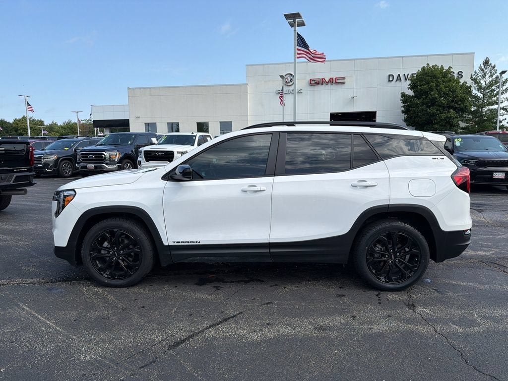 2022 GMC Terrain SLE