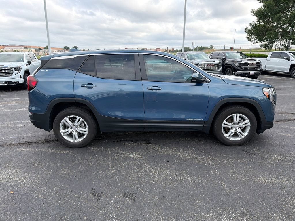 2024 GMC Terrain SLE