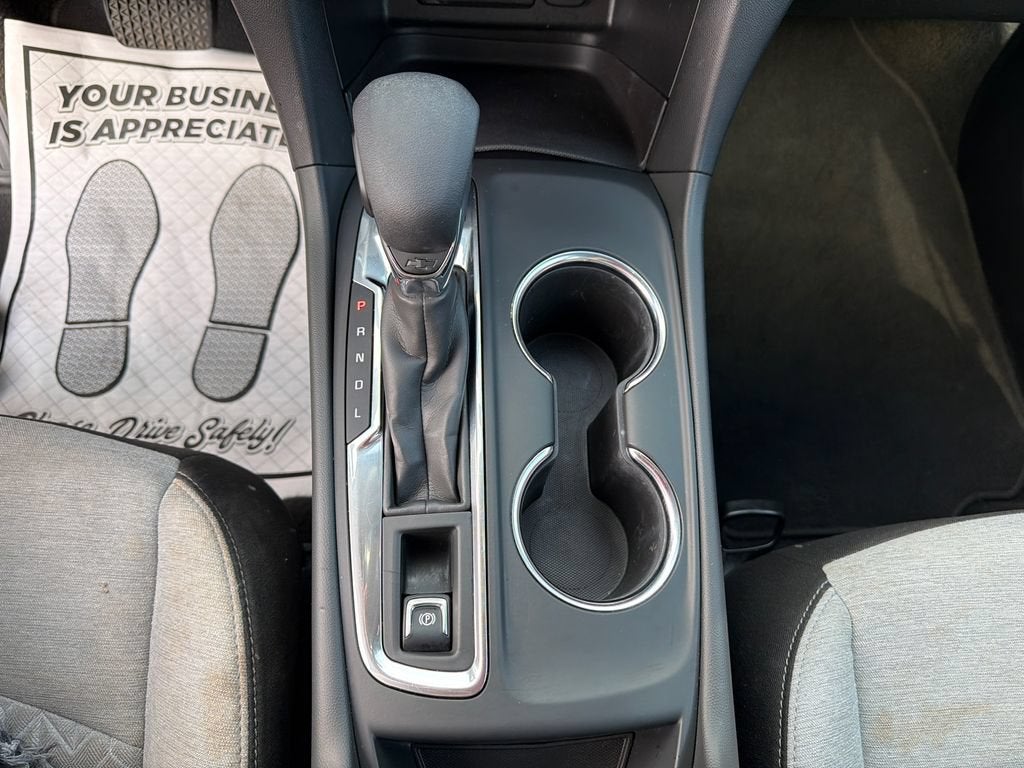 2023 Chevrolet Equinox LS