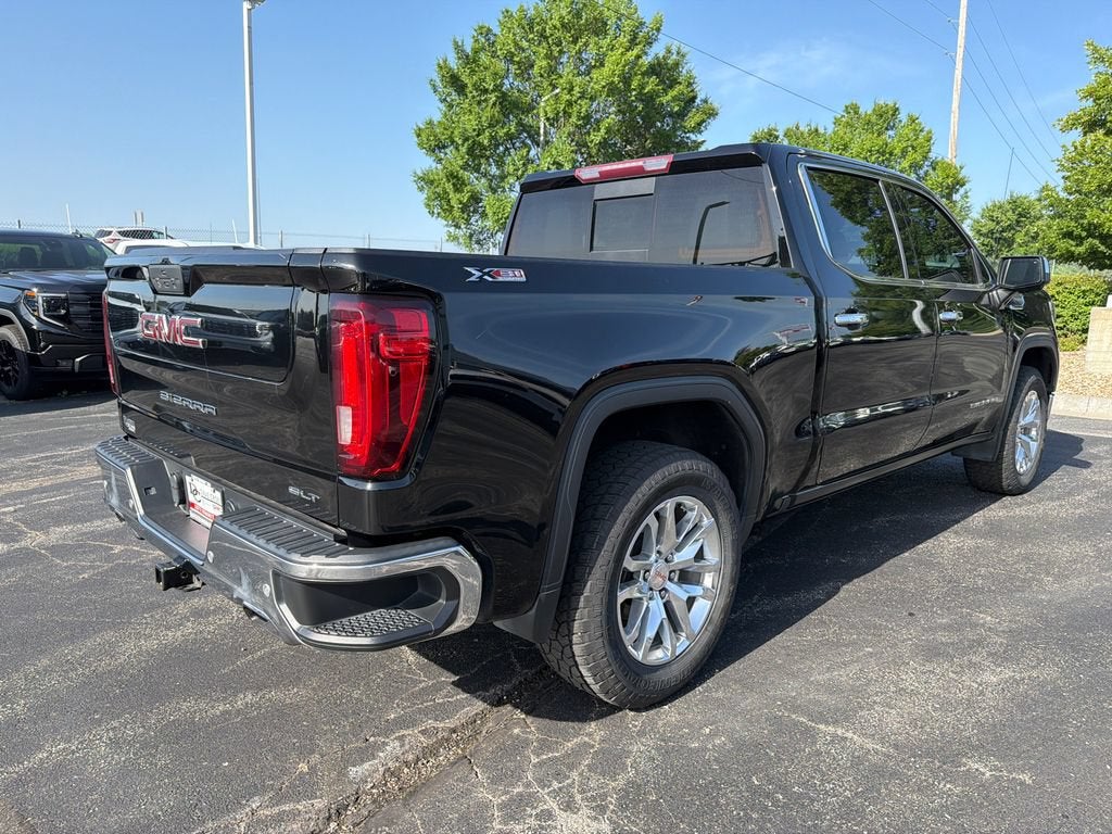 2021 GMC Sierra 1500 SLT