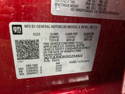 2025 GMC Sierra 1500 SLT