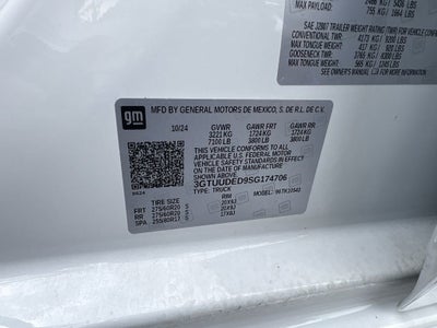 2025 GMC Sierra 1500 SLT