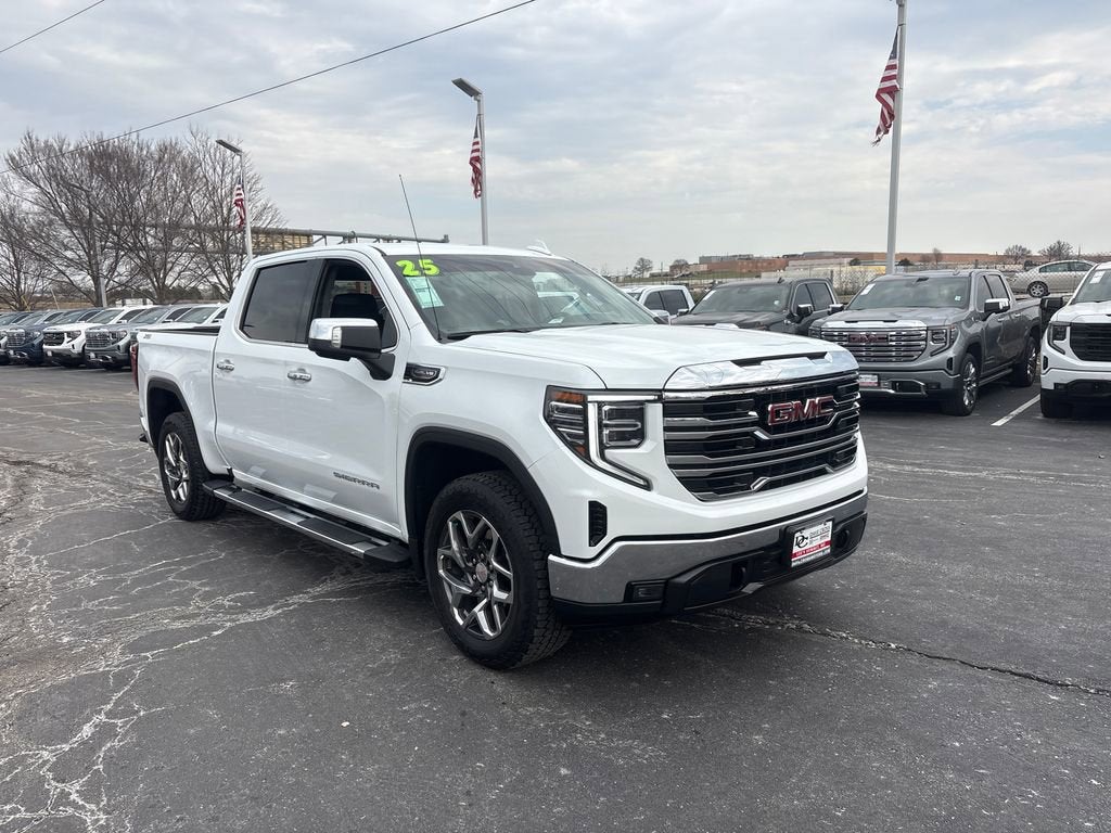 2025 GMC Sierra 1500 SLT