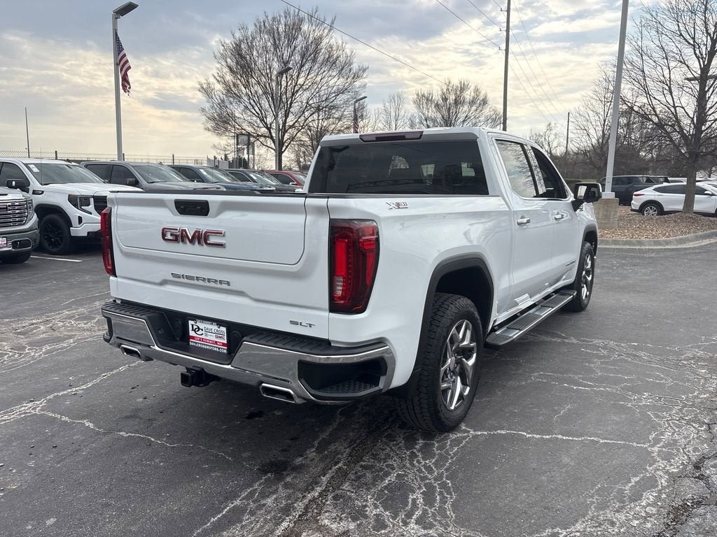 2025 GMC Sierra 1500 SLT