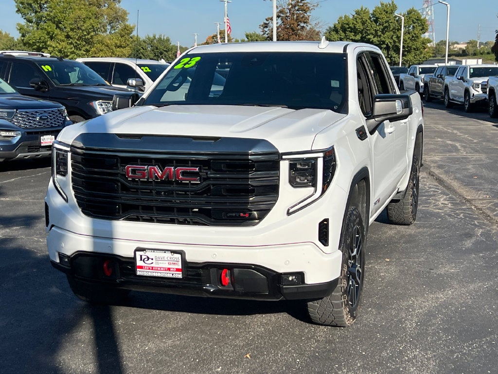 Used 2023 GMC Sierra 1500 AT4 with VIN 3GTUUEEL9PG161166 for sale in Kansas City