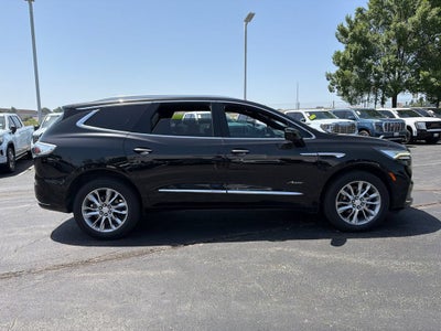 2022 Buick Enclave Avenir