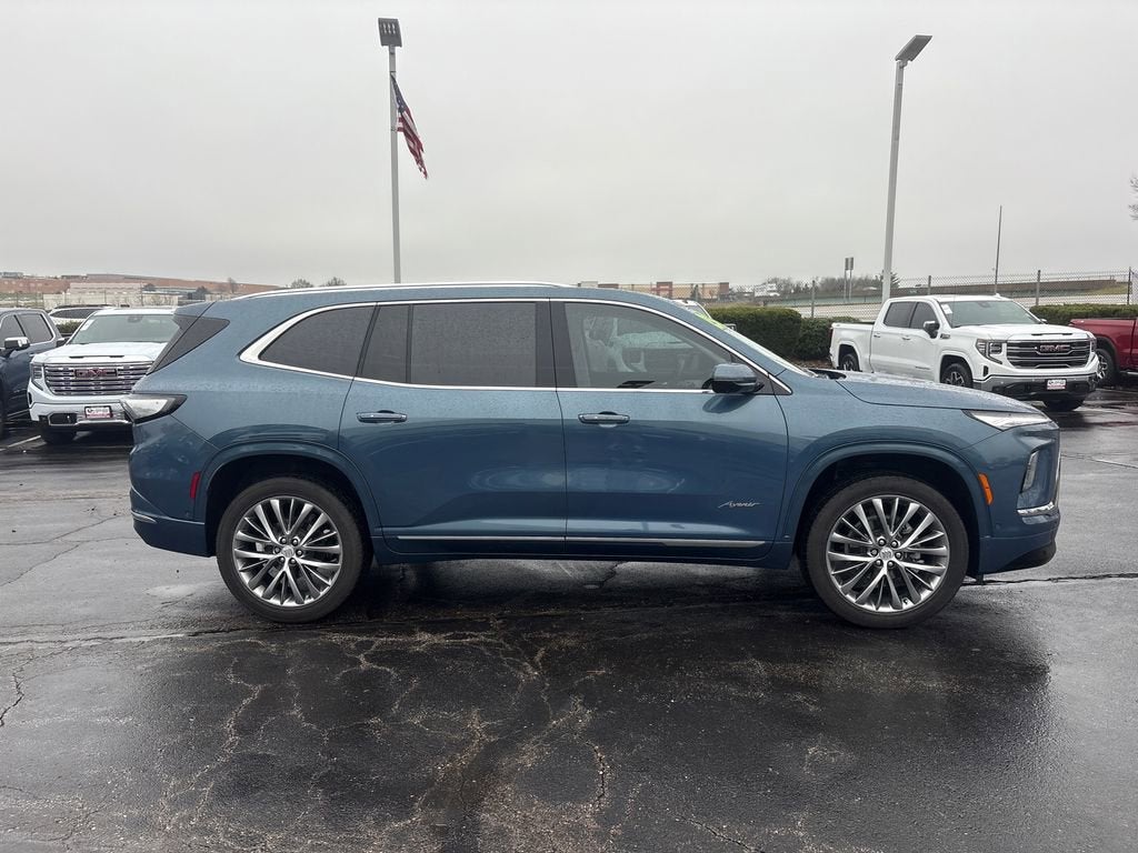 2025 Buick Enclave Avenir