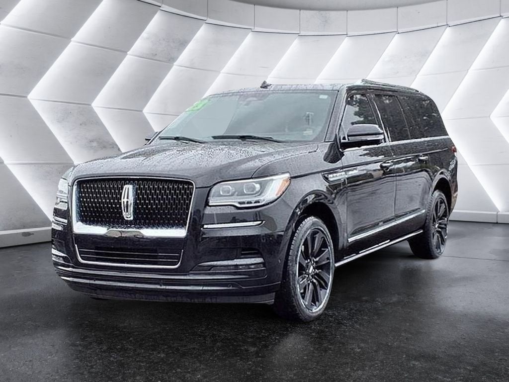 2023 Lincoln Navigator L Reserve
