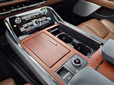 2023 Lincoln Navigator L Reserve