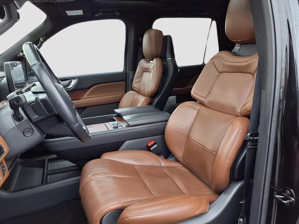 2023 Lincoln Navigator L Reserve