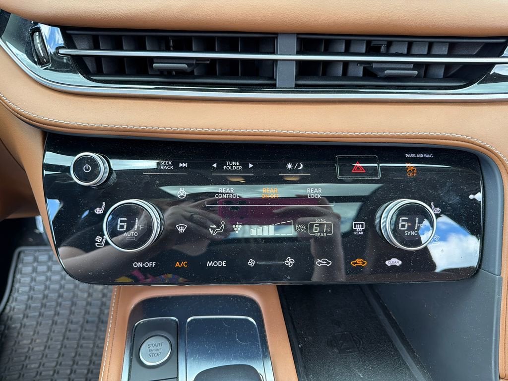 2023 INFINITI QX60 SENSORY