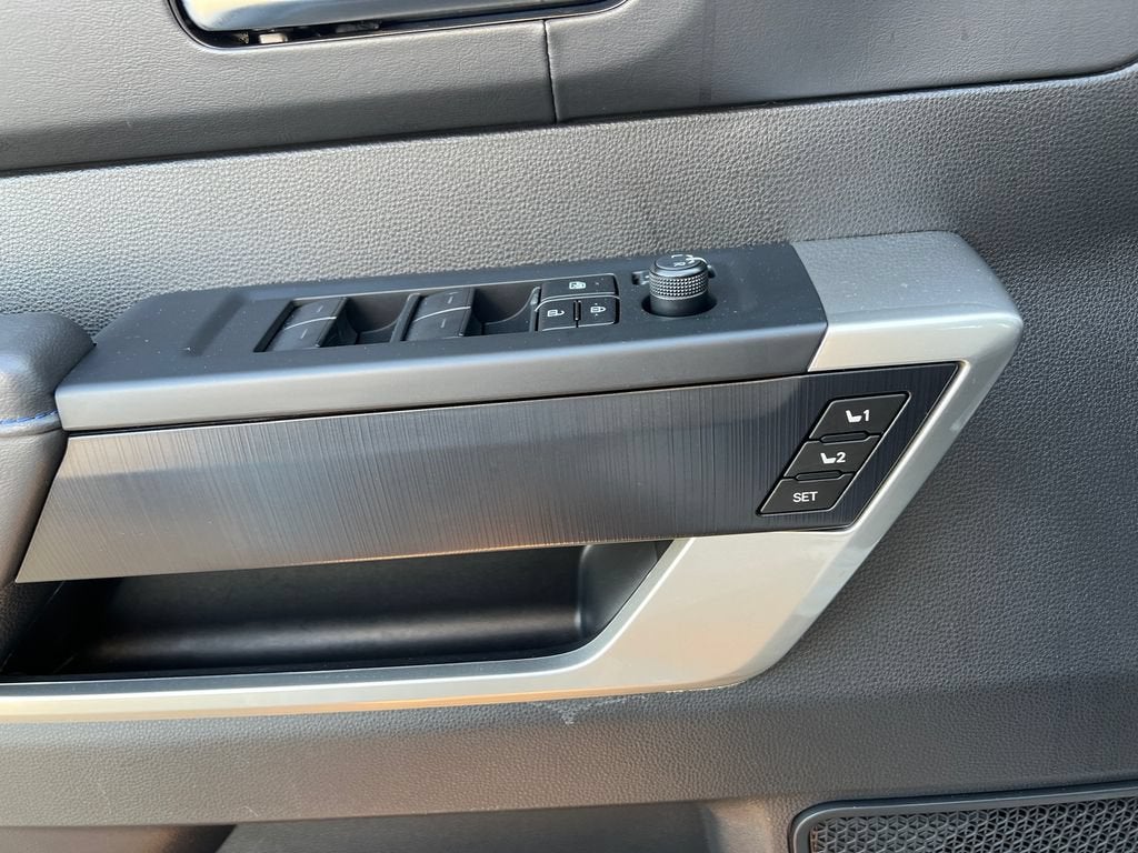 2025 Toyota Tundra 4WD Platinum