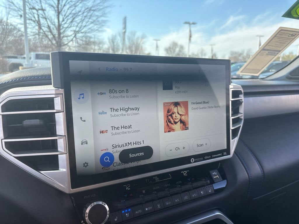 2024 Toyota Sequoia SR5