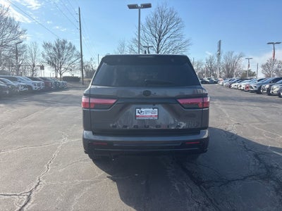 2024 Toyota Sequoia SR5