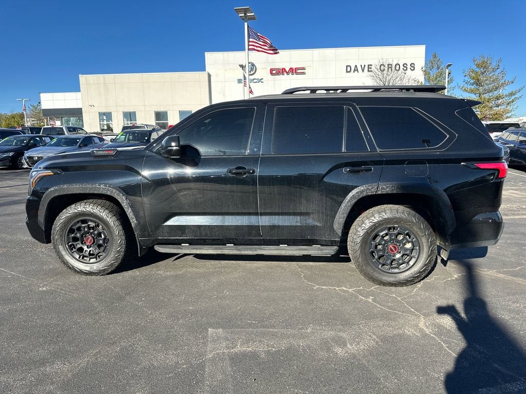 2024 Toyota Sequoia SR5