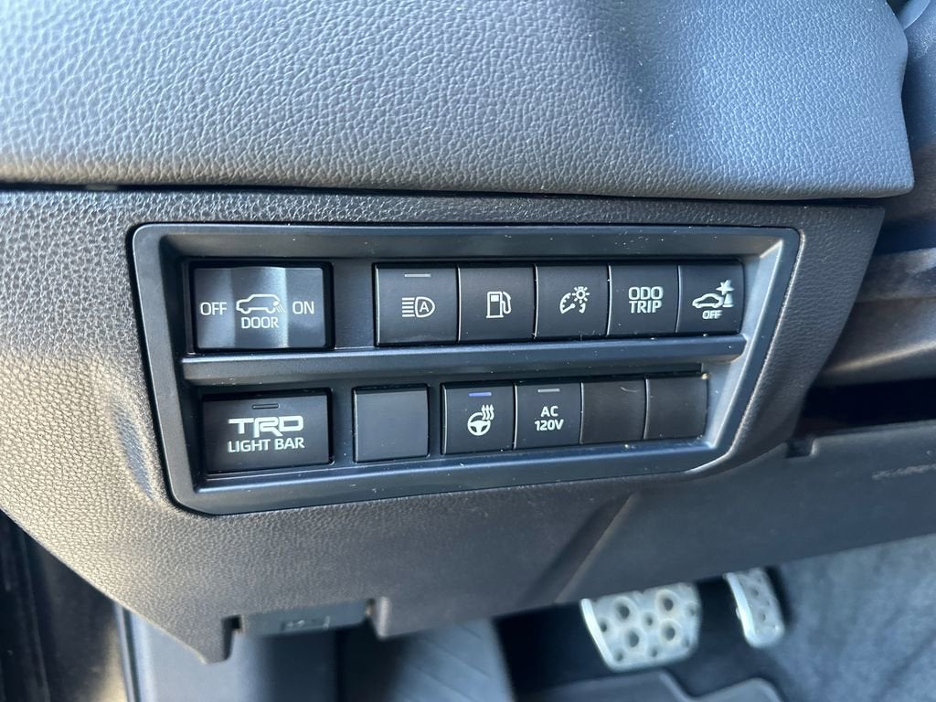 2024 Toyota Sequoia SR5