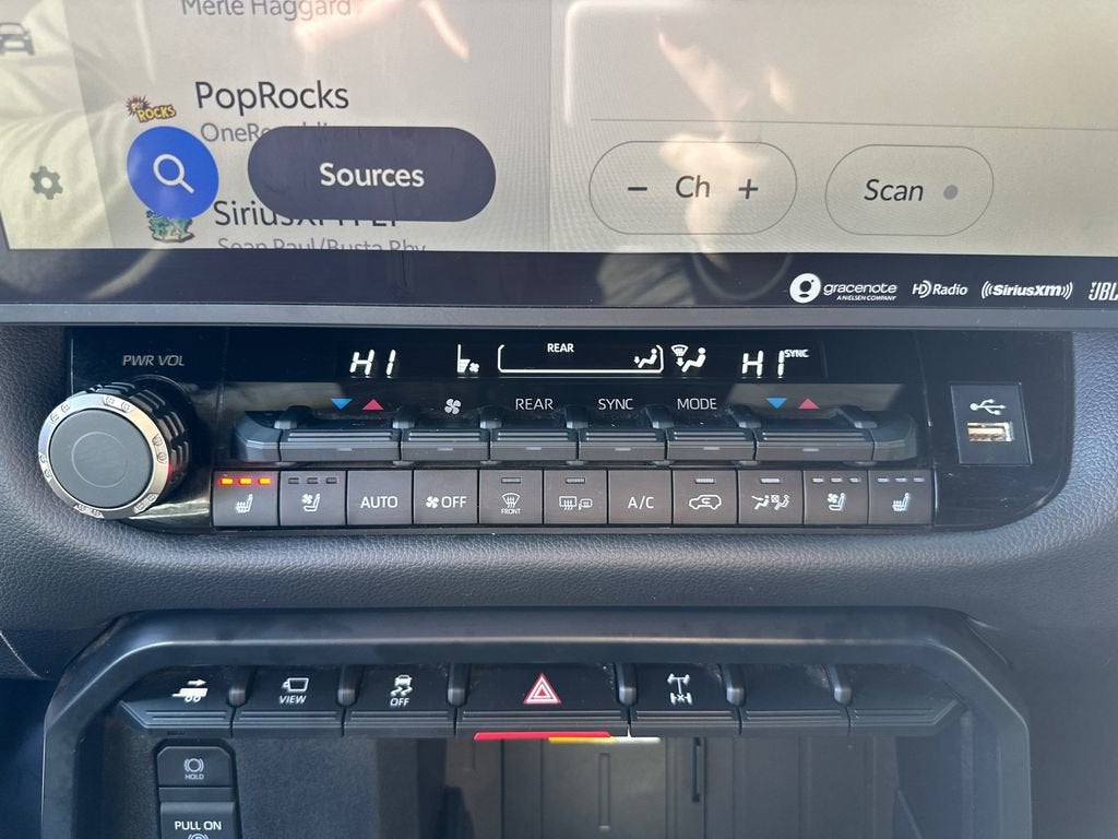 2024 Toyota Sequoia SR5