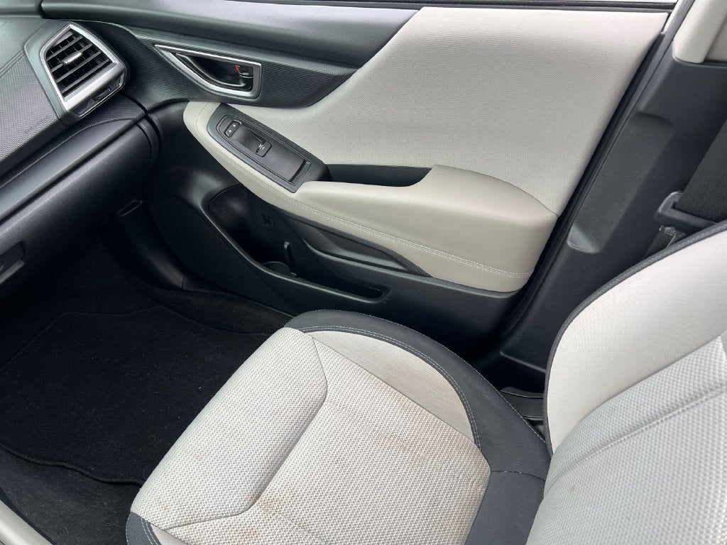 2022 Subaru Forester Base