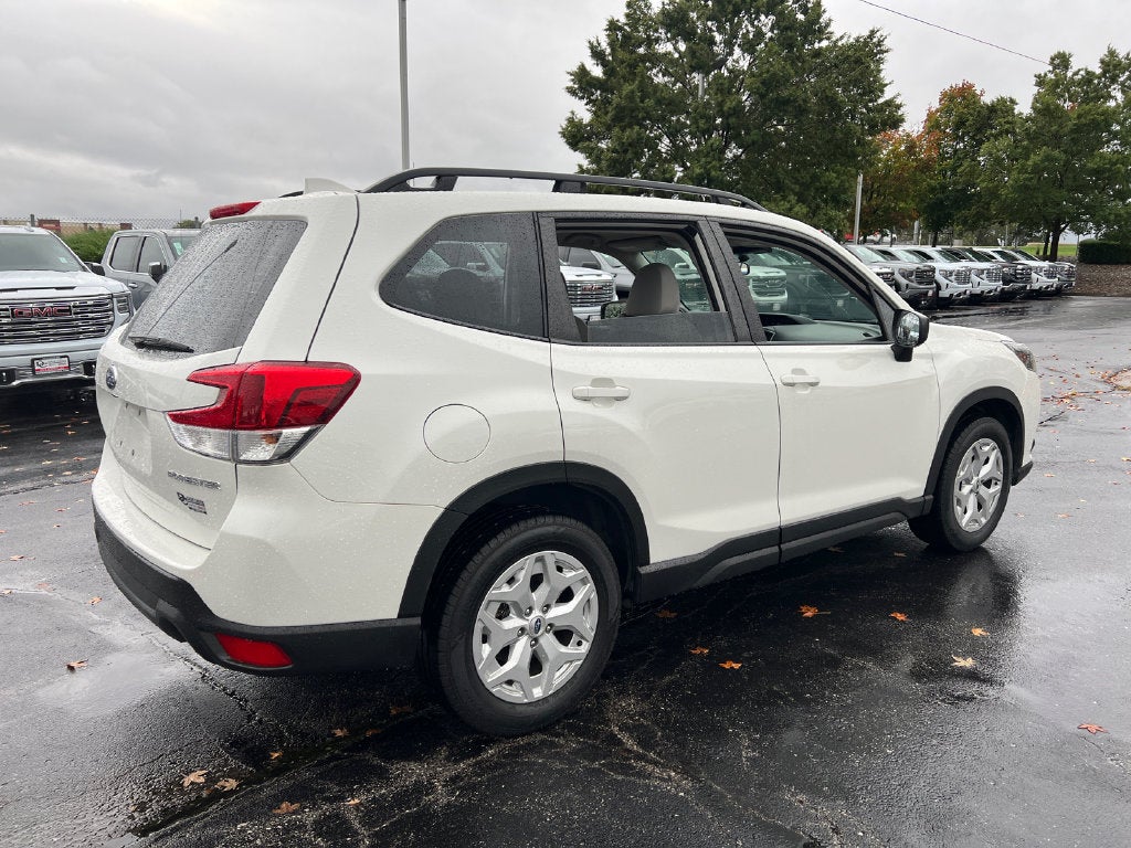2022 Subaru Forester Base