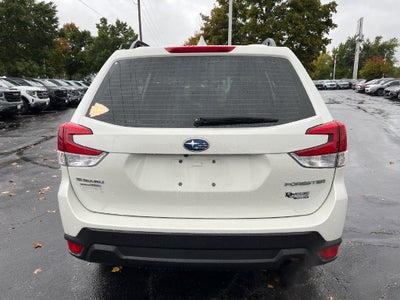 2022 Subaru Forester Base