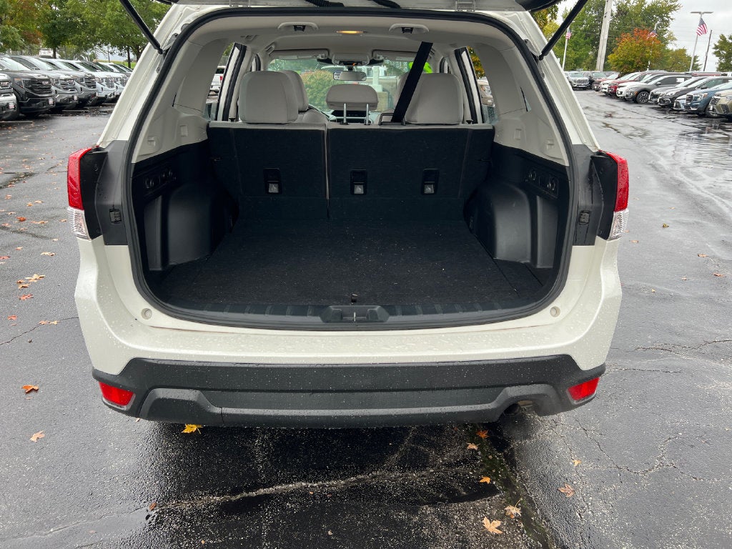 2022 Subaru Forester Base