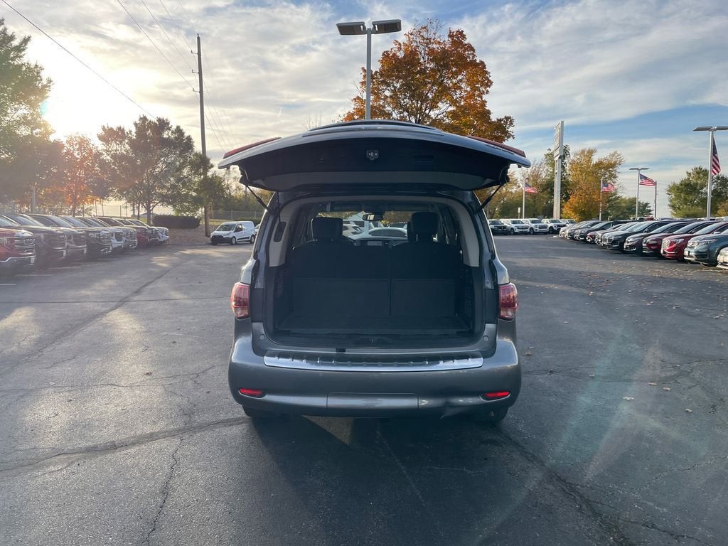 2017 INFINITI QX80 Base