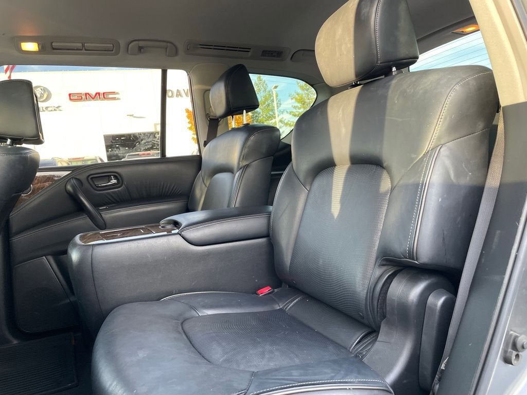 2017 INFINITI QX80 Base