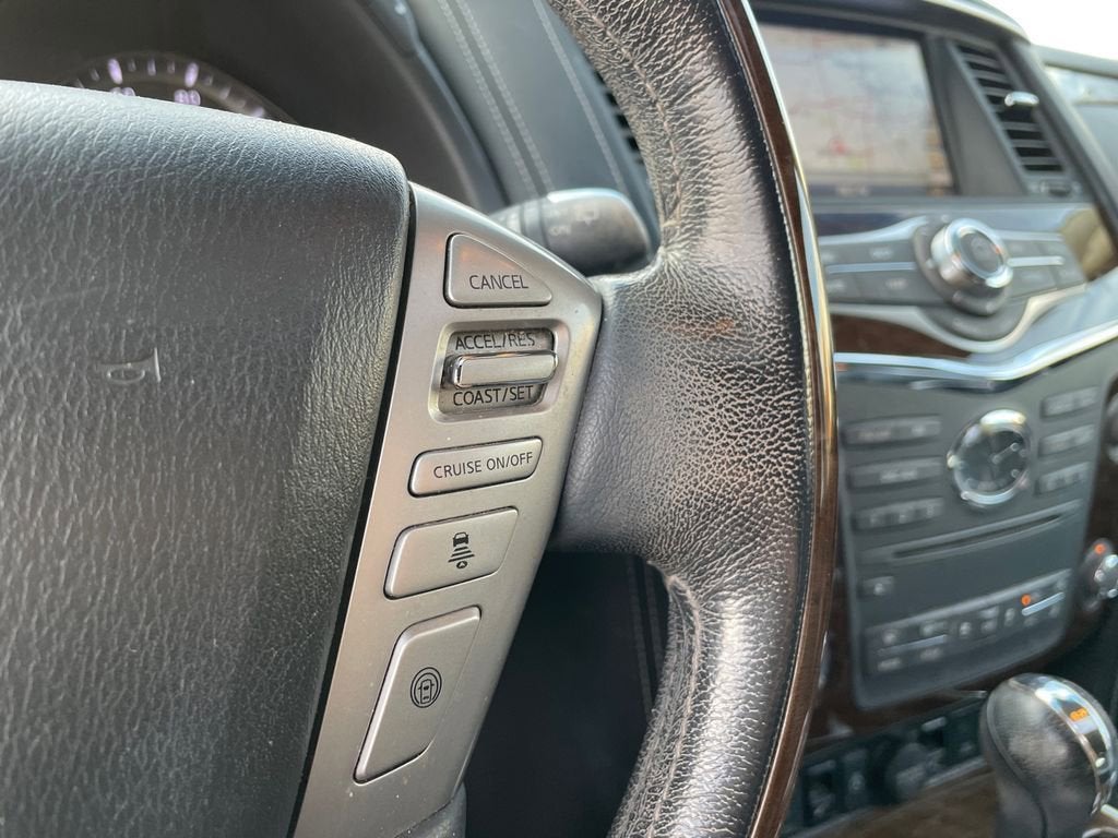 2017 INFINITI QX80 Base