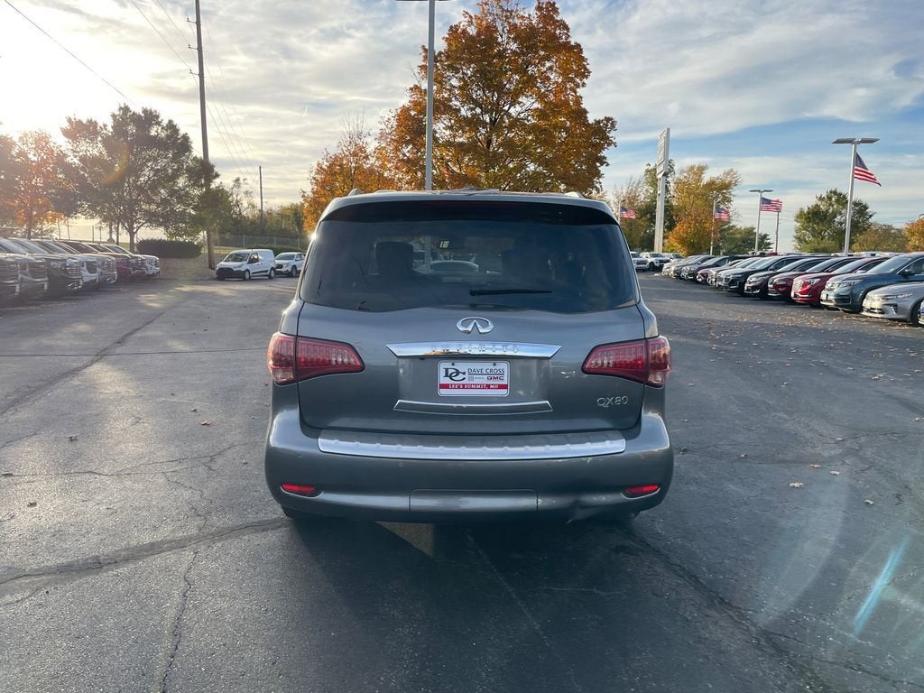 2017 INFINITI QX80 Base