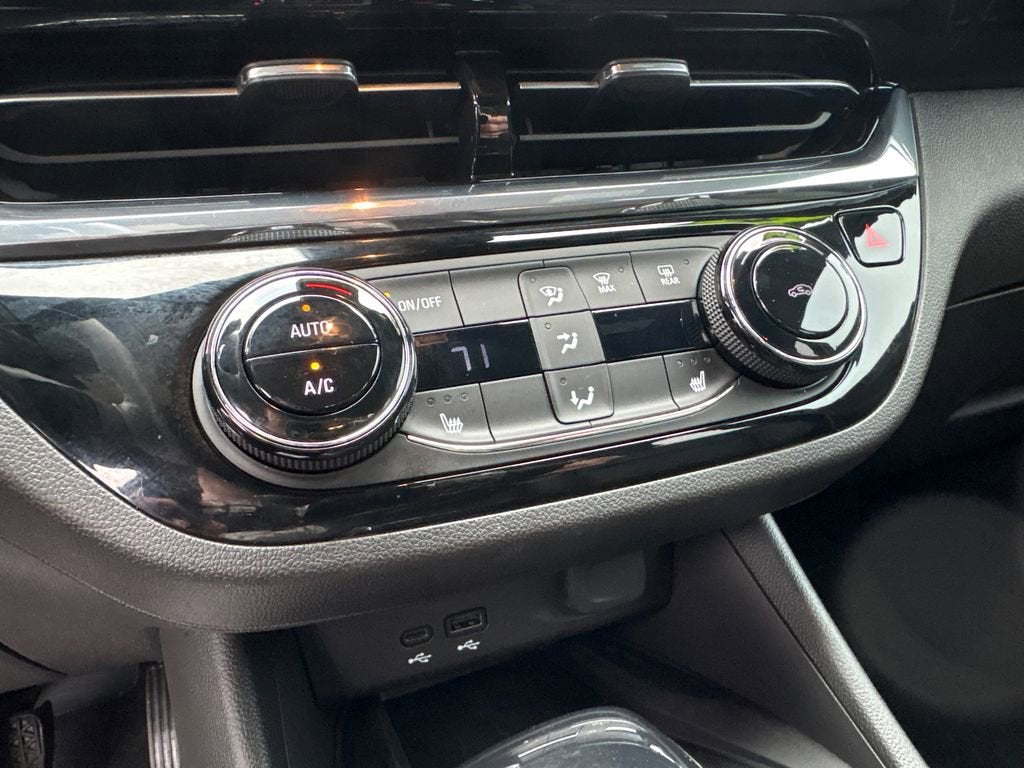 2025 Buick Envista Sport Touring