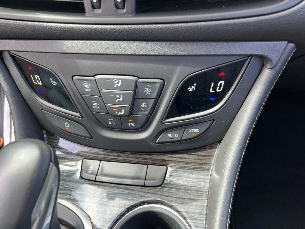 2018 Buick Envision Essence