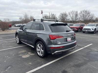 2022 Audi Q5 S line Premium Plus