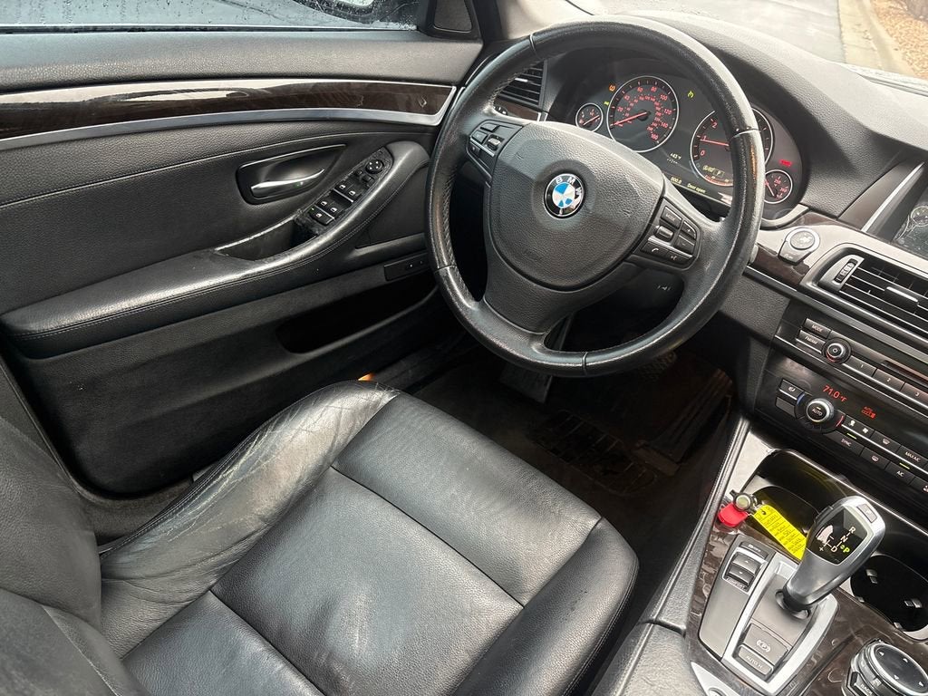 2014 BMW 5 Series 528i