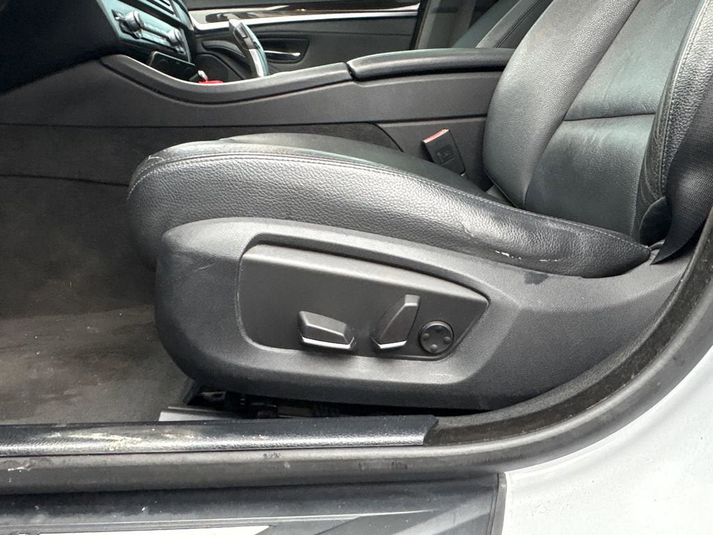 2014 BMW 5 Series 528i