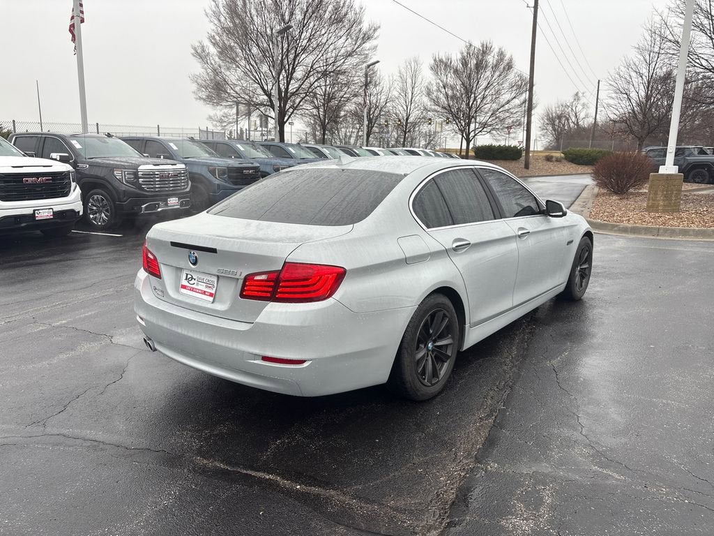 2014 BMW 5 Series 528i