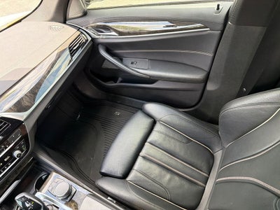 2017 BMW 5 Series 540i xDrive